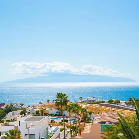 Colina Smart Hi-end Services Media Streaming Apartment Costa Adeje (Tenerife)